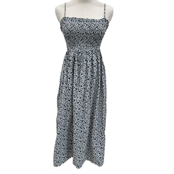 & Other Stories Smocked Strappy Maxi Dress in Ditsy Floral Print - Picture 6 of 8